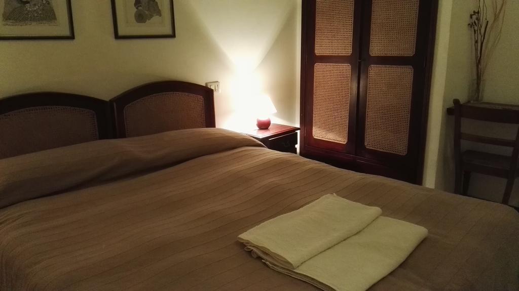 B&B Villa Acero มารีนาดีคาร์รารา ภายนอก รูปภาพ